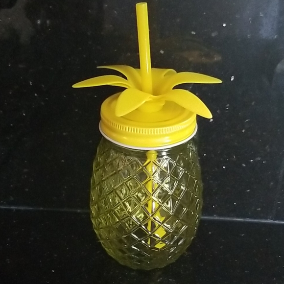 NEWπYellow πPineappleπ16oz Glass Drinking Cup! - Picture 8 of 8